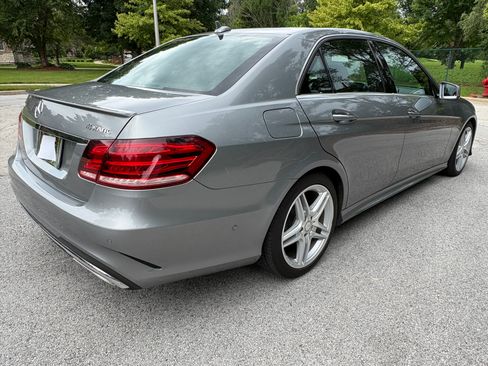 Used 2014 Mercedes-Benz E 350 4MATIC Sedan image 9
