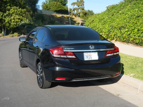 Used 2015 Honda Civic EX-L image 2