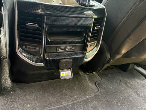 Used 2022 RAM 1500 Big Horn AWD/4WD image 13