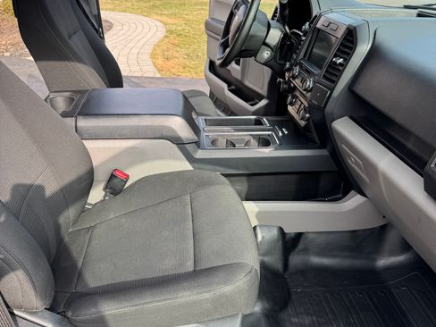 Used 2017 Ford F150 XL w/ Equipment Group 101A Mid image 14