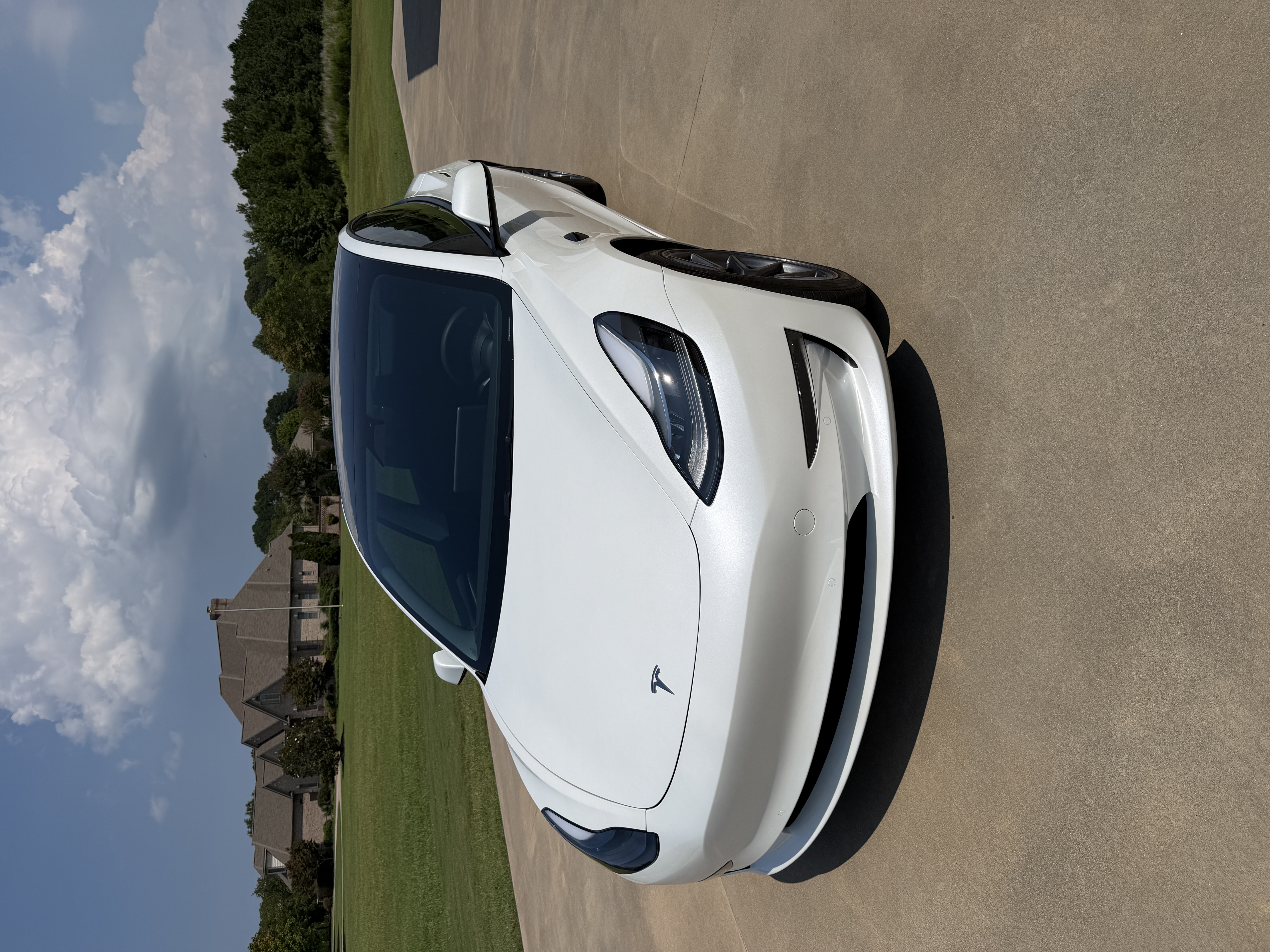 Used 2022 Tesla Model 3 Long Range AWD/4WD image 2
