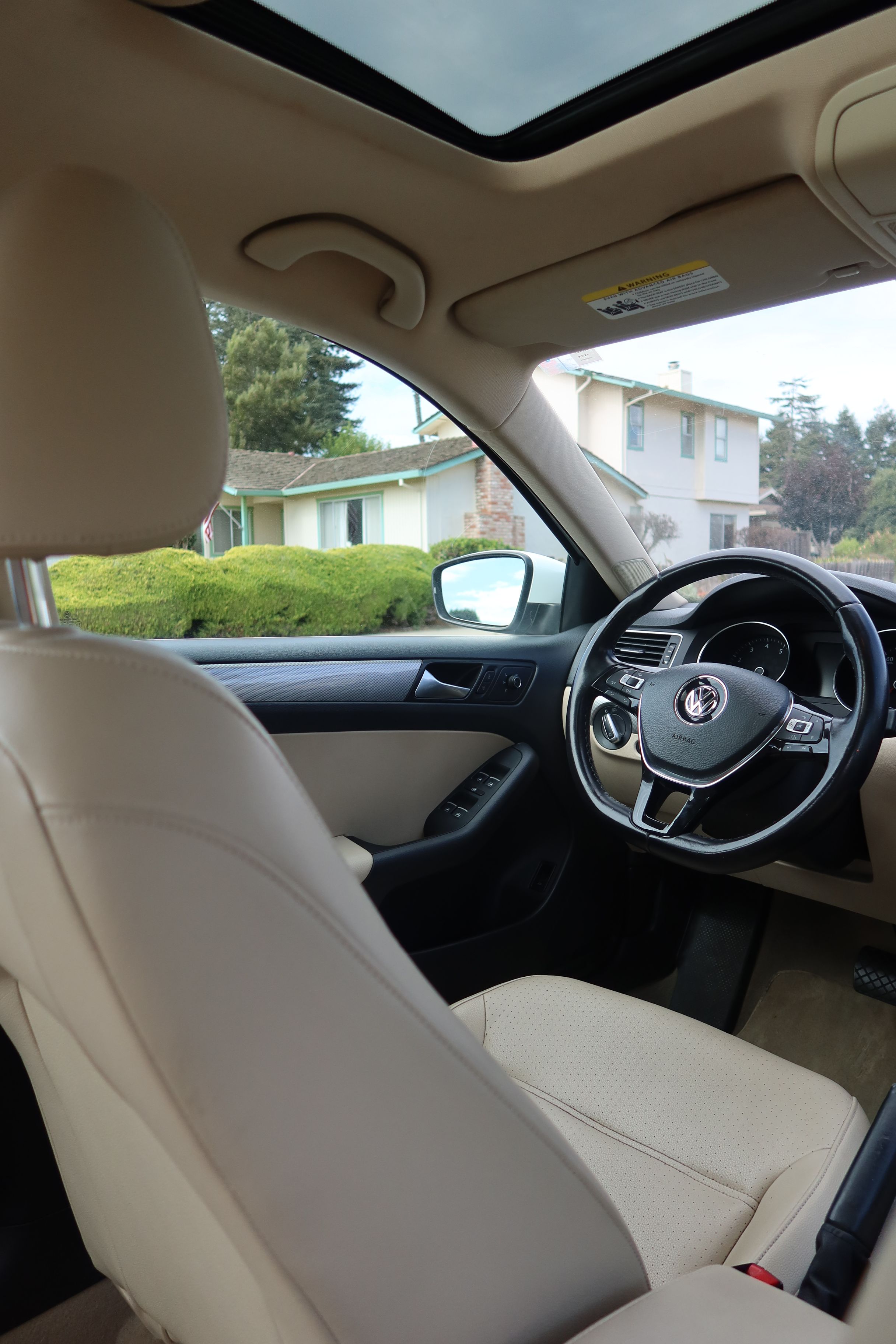 Used 2015 Volkswagen Jetta SE FWD image 4