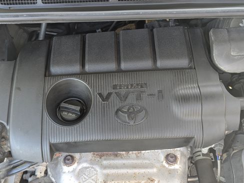 Used 2015 Toyota Venza LE image 29