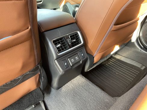 Used 2019 Subaru Outback 3.6R Touring w/ Protection Package #1 image 13