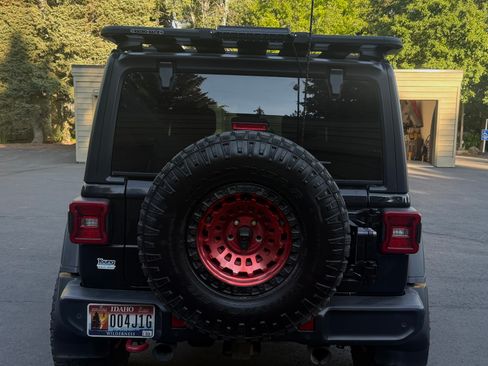 Used 2019 Jeep Wrangler Unlimited Rubicon image 18