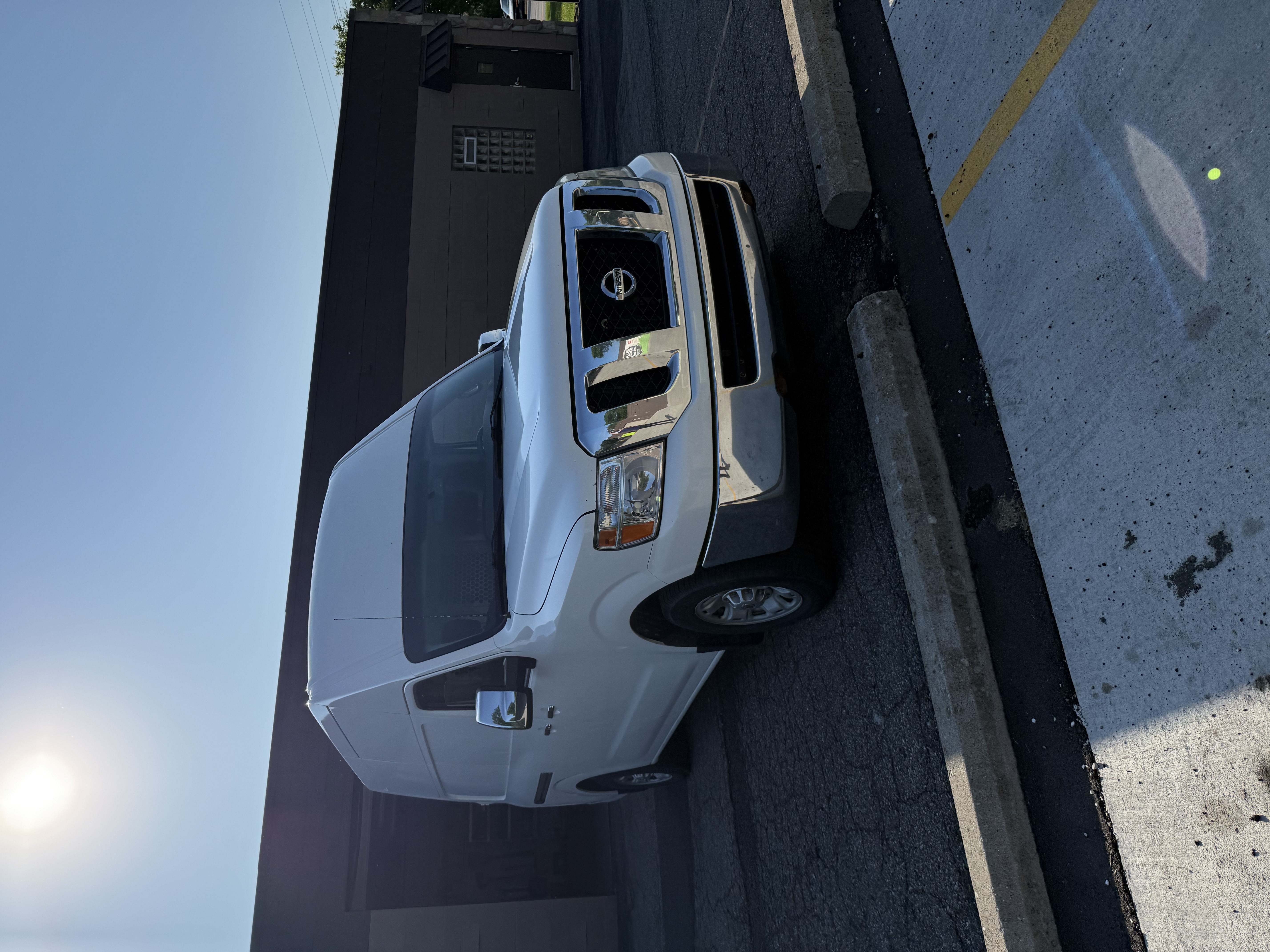 Used 2012 Nissan NV 2500 SV w/ Side Curtain Airbag Pkg RWD image 1