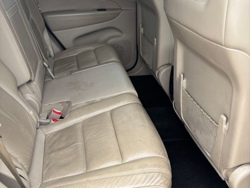 Used 2011 Jeep Grand Cherokee Limited w/ Mopar Chrome Edition Group AWD/4WD image 13