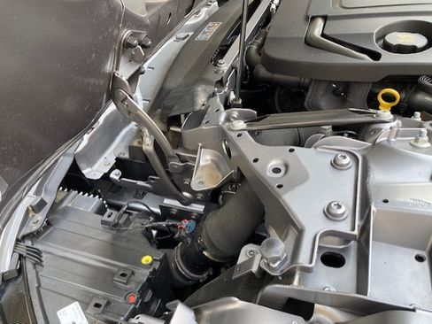 Used 2021 Jaguar F-TYPE Convertible image 12