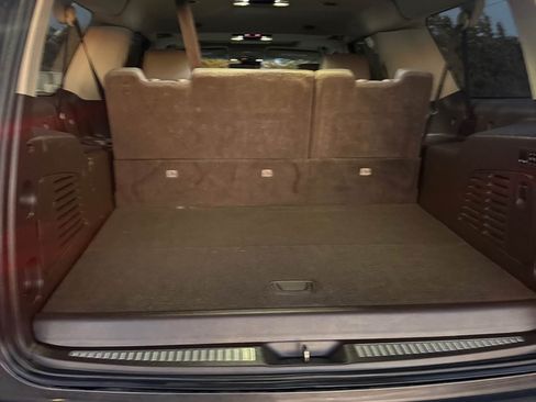 Used 2017 GMC Yukon XL Denali w/ Open Road Package AWD/4WD image 6