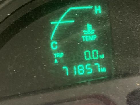 Used 2001 Cadillac De Ville Sedan w/ Comfort/Convenience Pkg image 6