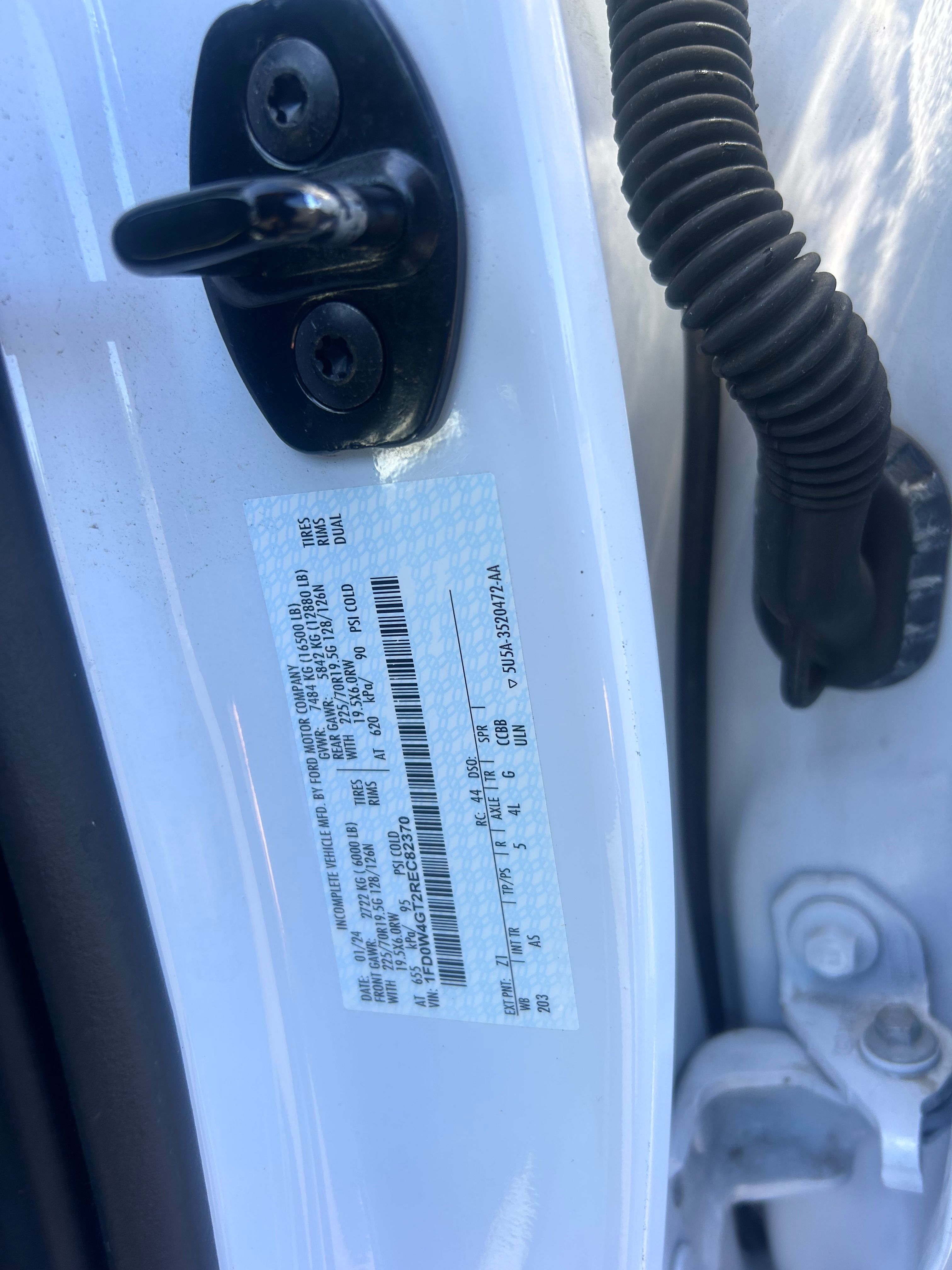 Used 2024 Ford F450 XL RWD image 8