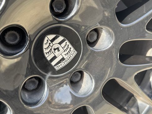 Used 2016 Porsche Cayenne Diesel image 8