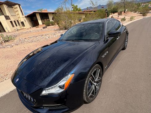 Used 2021 Maserati Quattroporte S GranLusso RWD image 16