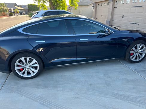 Used 2014 Tesla Model S P85 image 13