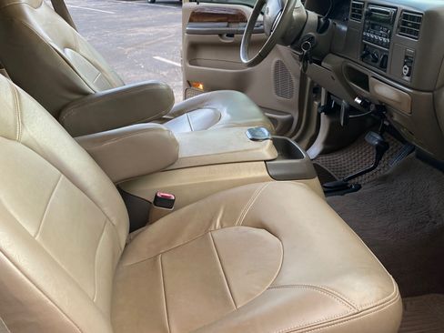 Used 2000 Ford F250 4x4 SuperCab Super Duty image 10