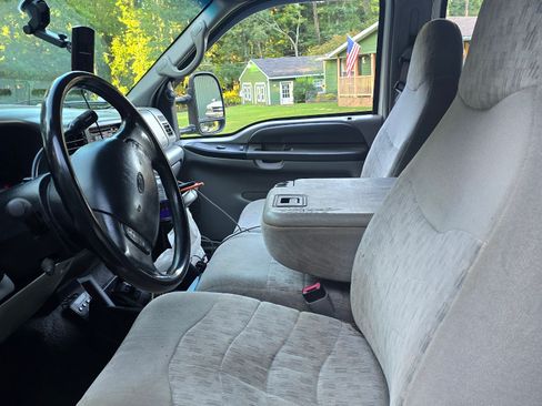 Used 1999 Ford F350 4x4 Crew Cab DRW Super Duty image 12