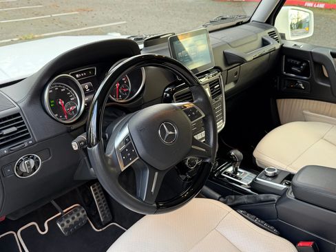 Used 2017 Mercedes-Benz G 550 image 14