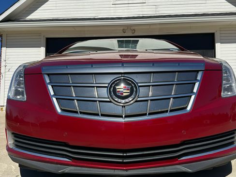 Used 2014 Cadillac ELR w/ Luxury Package image 16