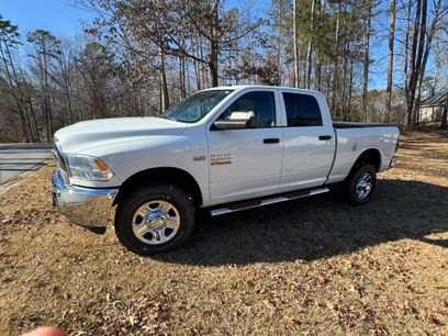 Used 2018 RAM 2500 Tradesman w/ Chrome Appearance Group