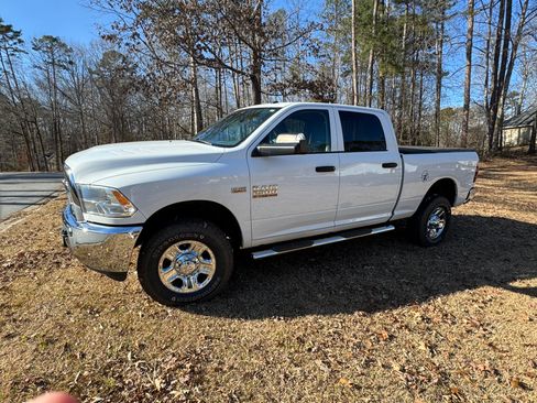Used 2018 RAM 2500 Tradesman w/ Chrome Appearance Group image 1