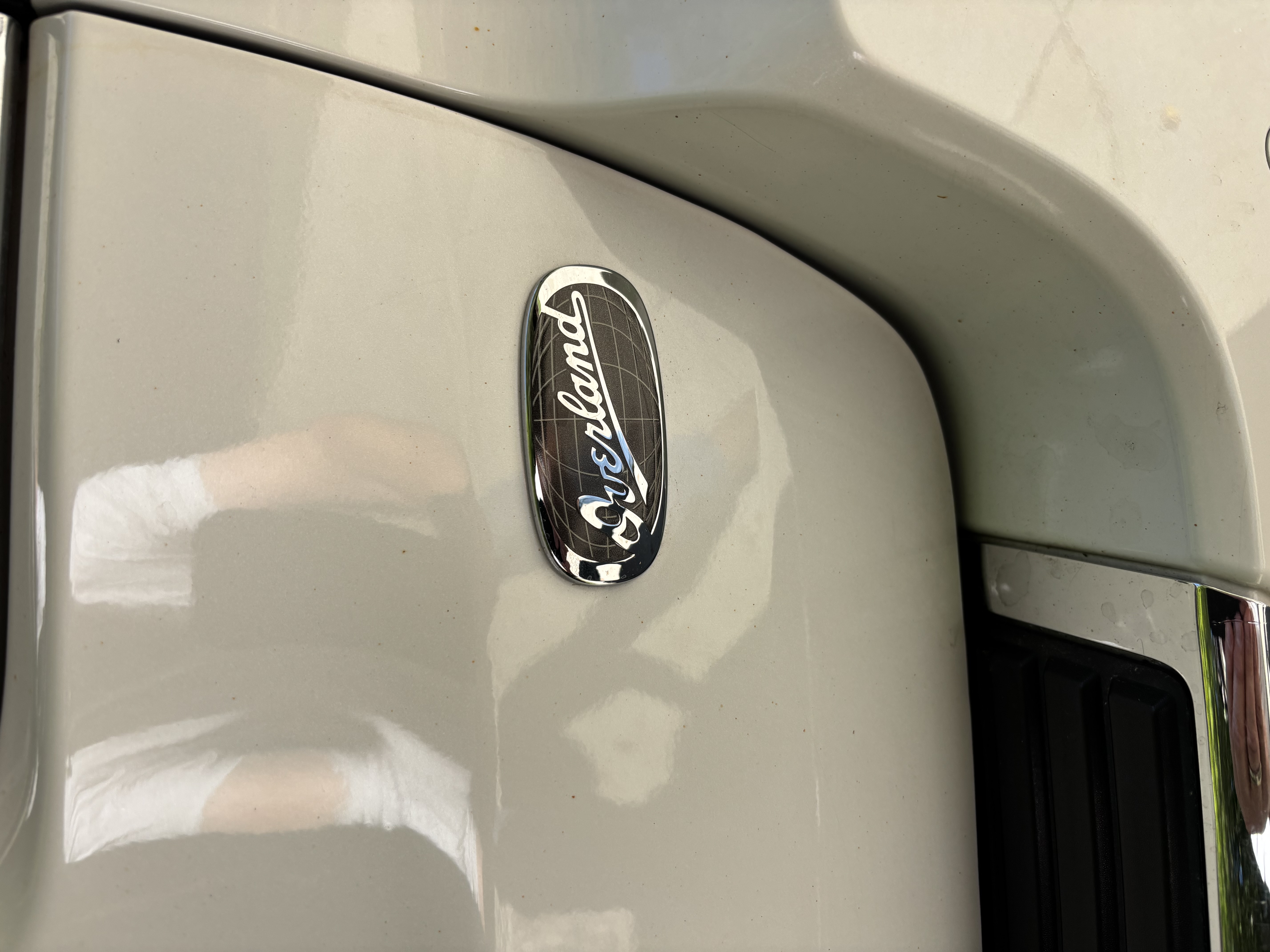 Used 2018 Jeep Grand Cherokee Overland AWD/4WD image 11