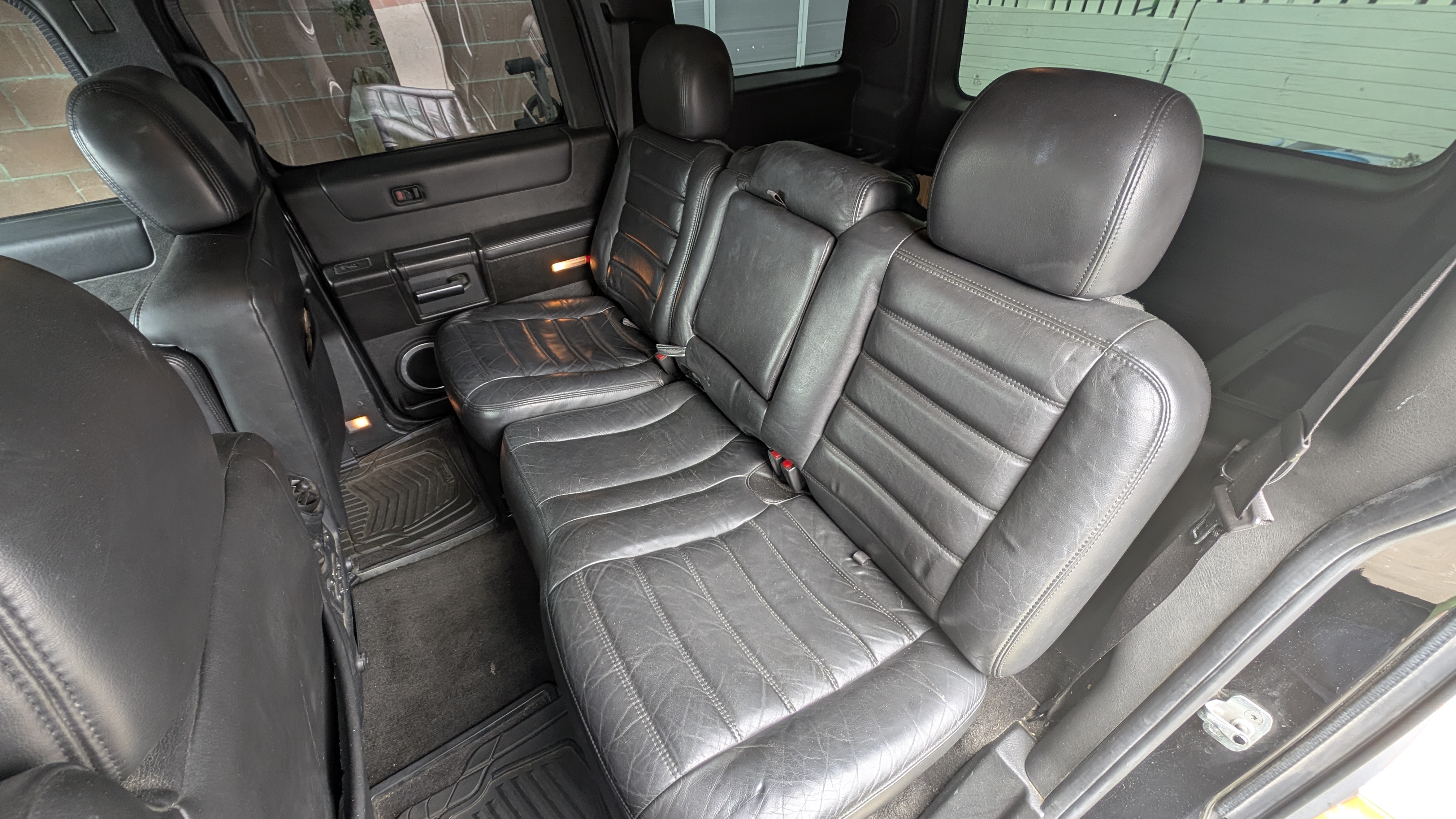 Used 2005 HUMMER H2 w/ Preferred Equipment Group AWD/4WD image 16