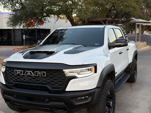 Used 2025 RAM 1500 RHO w/ RHO Level 1 Equipment Group image 9