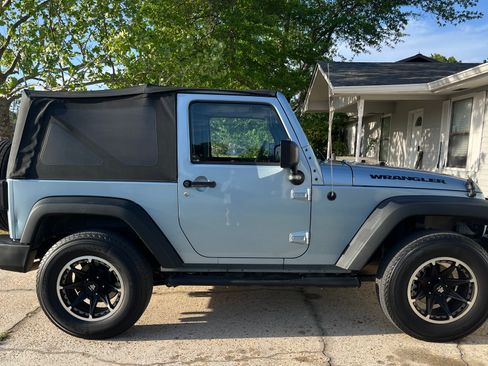 Used 2012 Jeep Wrangler Sport w/ Trailer Tow Group AWD/4WD image 8