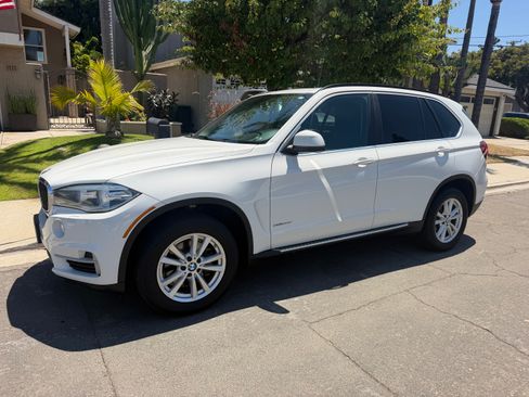 Used 2015 BMW X5 xDrive35i AWD/4WD image 1