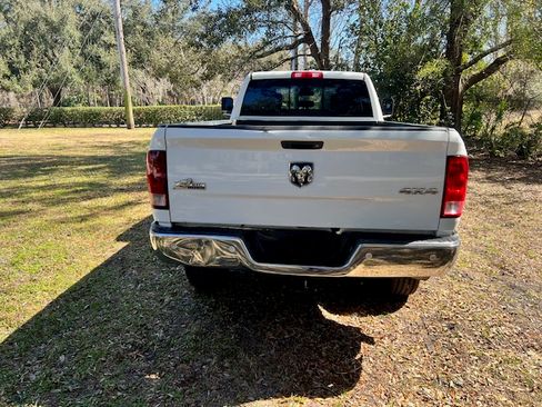 Used 2017 RAM 2500 Big Horn image 9