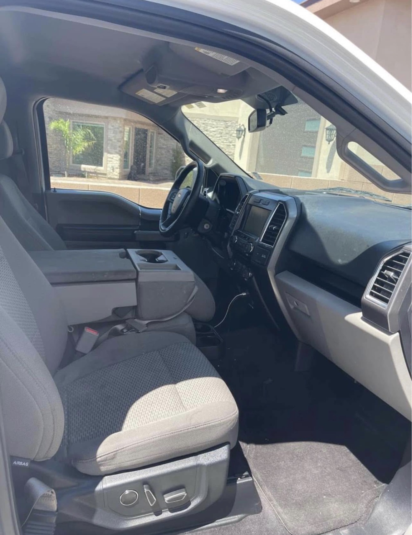 Used 2015 Ford F150 XLT w/ Equipment Group 302A Luxury RWD image 5