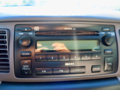 Used 2007 Toyota Corolla CE image 24