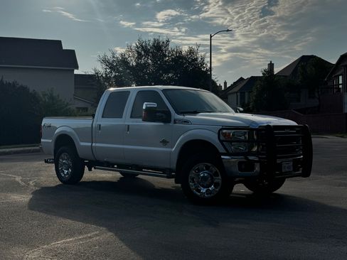 Used 2015 Ford F350 Lariat w/ Chrome Package AWD/4WD image 10