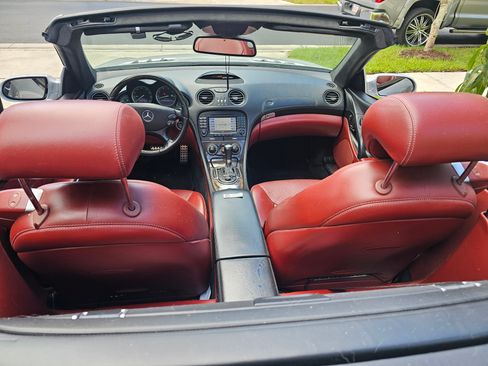 Used 2007 Mercedes-Benz SL 600 image 15