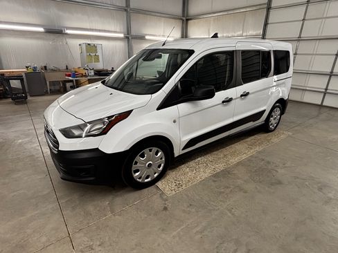 Used 2021 Ford Transit Connect XL image 1