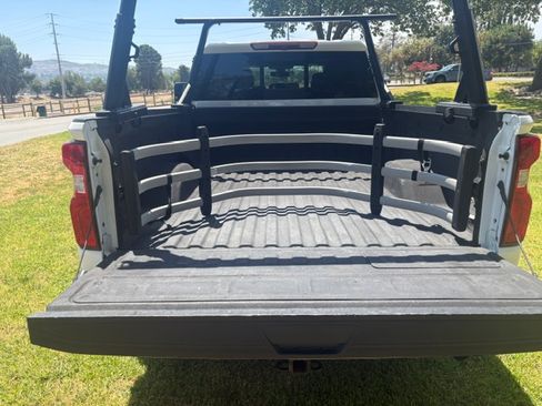Used 2022 Chevrolet Silverado 2500 High Country w/ Safety Package II AWD/4WD image 15