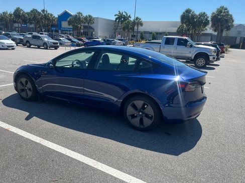Used 2021 Tesla Model 3 Long Range AWD/4WD image 6