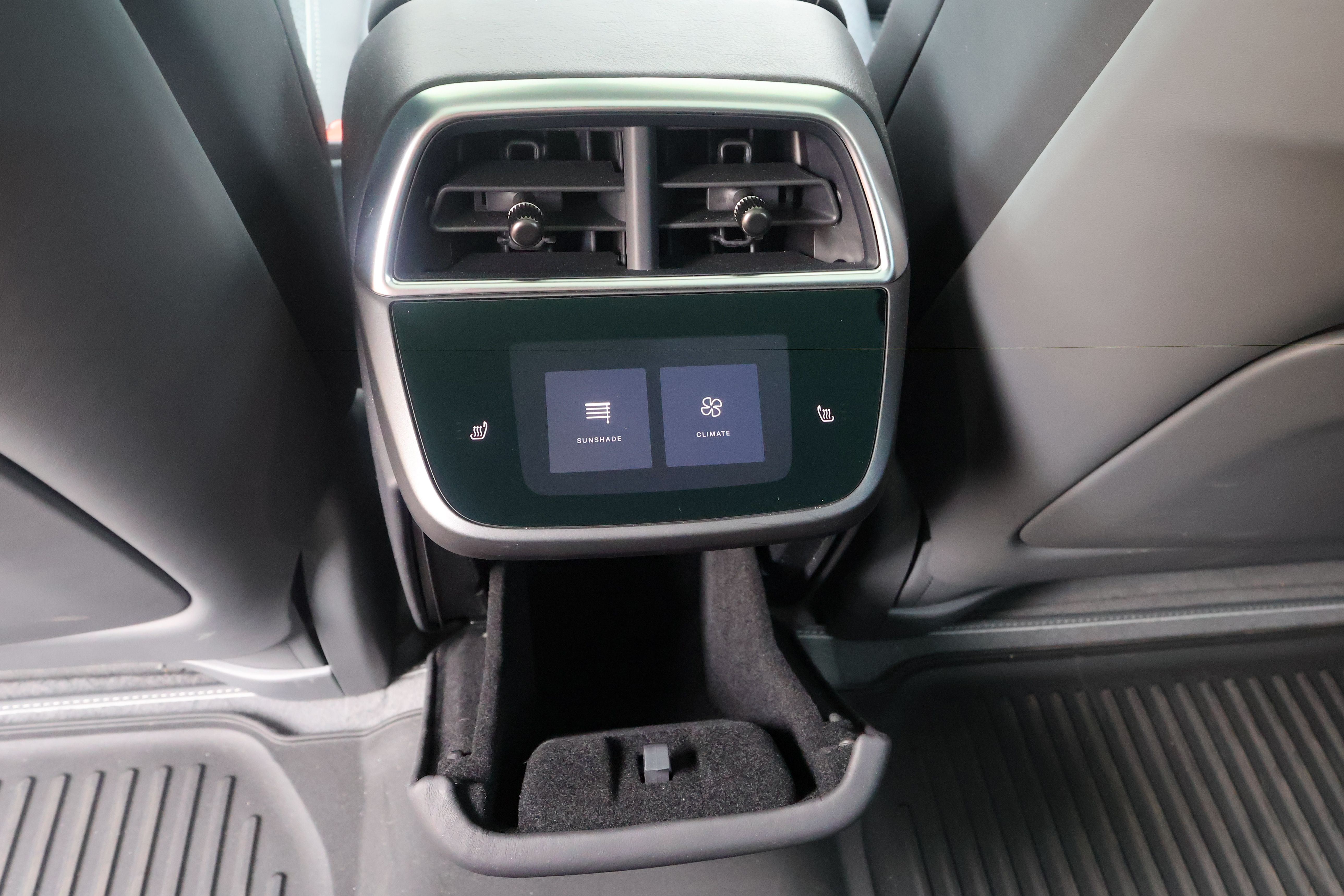 Used 2022 Lucid Air Grand Touring AWD/4WD image 17