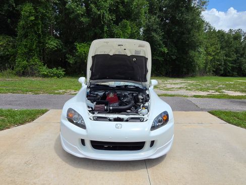 Used 2004 Honda S2000 image 19