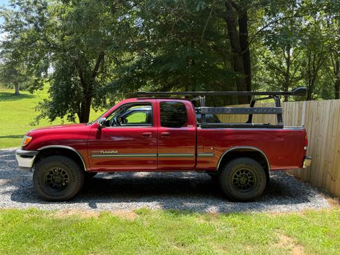 Used 2000 Toyota Tundra SR5 image 1