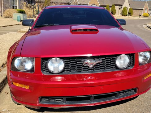 Used 2008 Ford Mustang GT Premium image 2