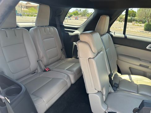 Used 2013 Ford Explorer Limited AWD/4WD image 11