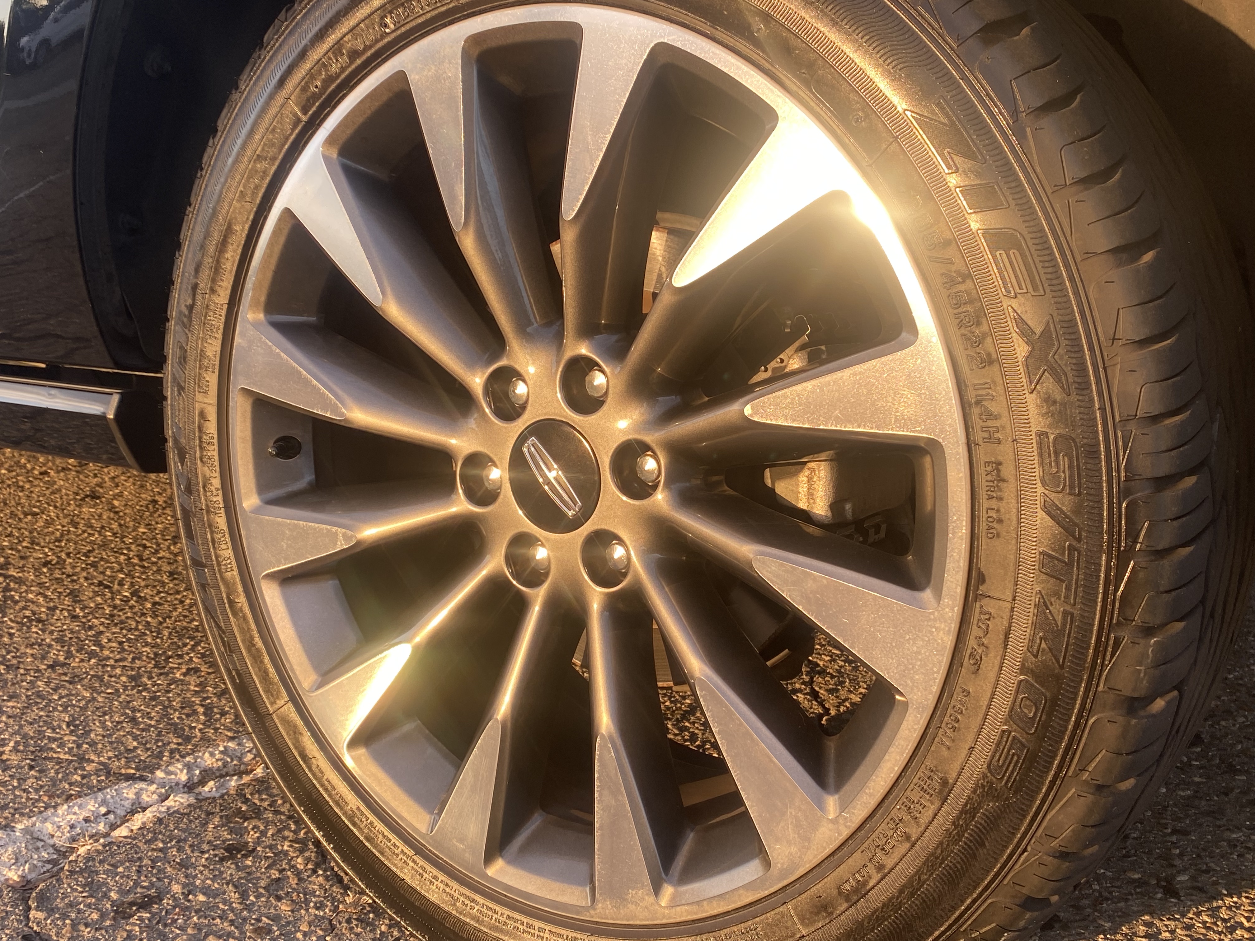 Used 2018 Lincoln Navigator L Select RWD image 8