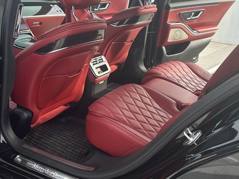 Used 2023 Mercedes-Benz S 580 4MATIC Sedan image 21