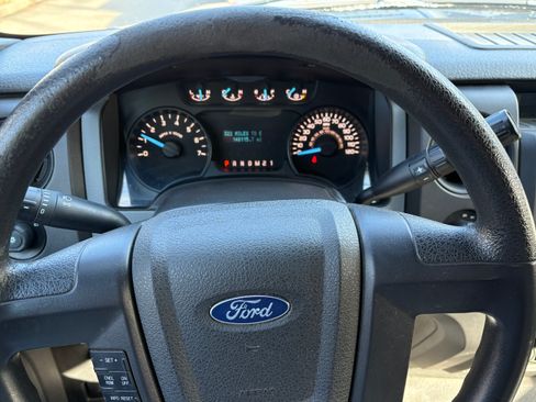 Used 2012 Ford F150 STX w/ STX Decor Pkg image 12