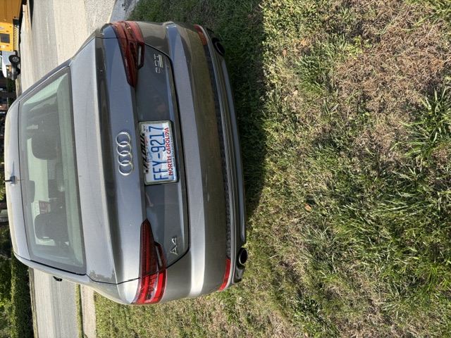 Used 2018 Audi A4 2.0T Ultra Premium w/ 18" Wheel Package FWD image 6