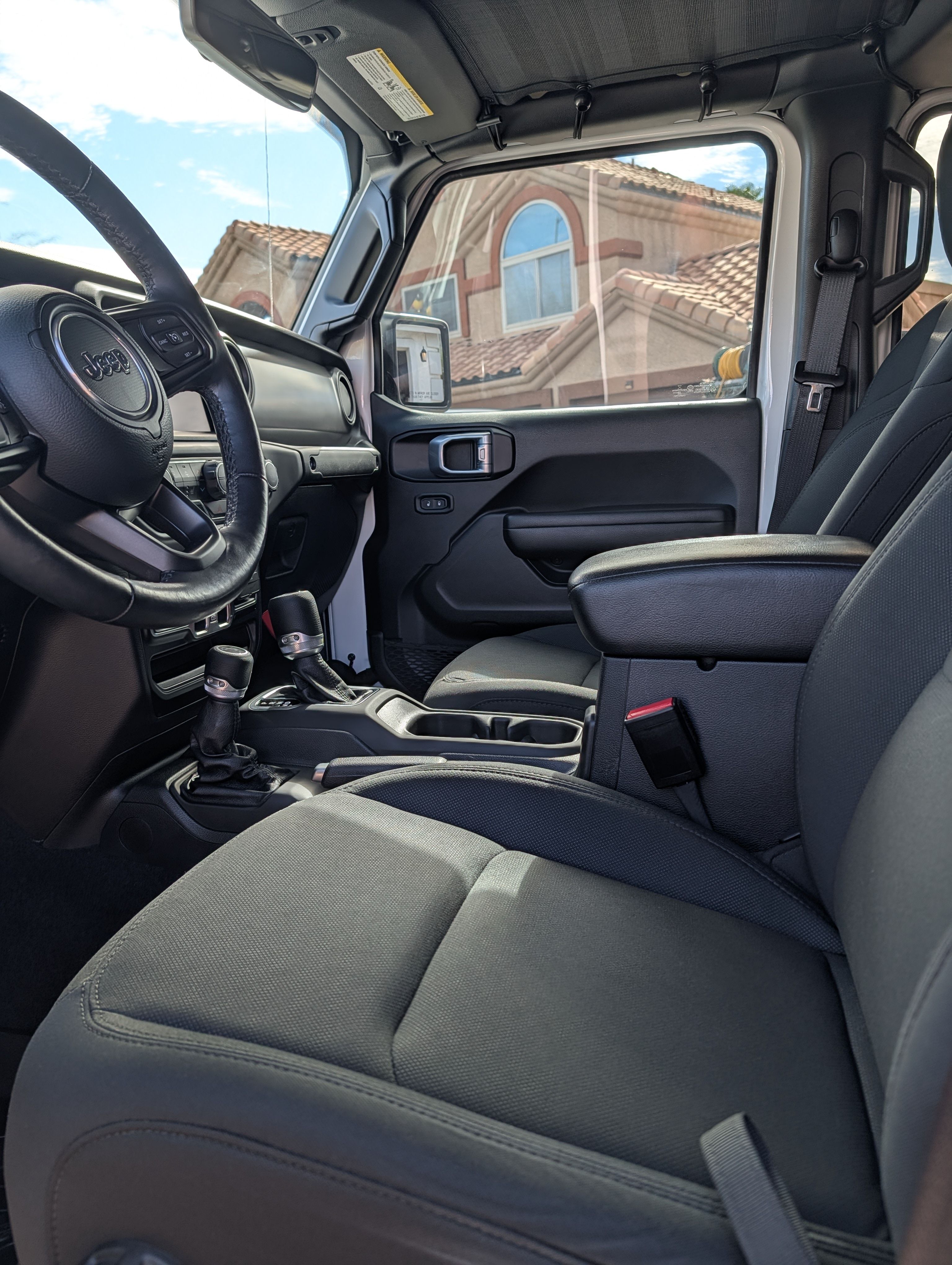 Used 2021 Jeep Gladiator Sport AWD/4WD image 9