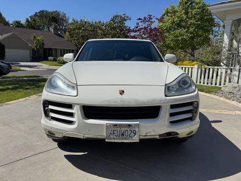 Used 2009 Porsche Cayenne AWD/4WD image 6