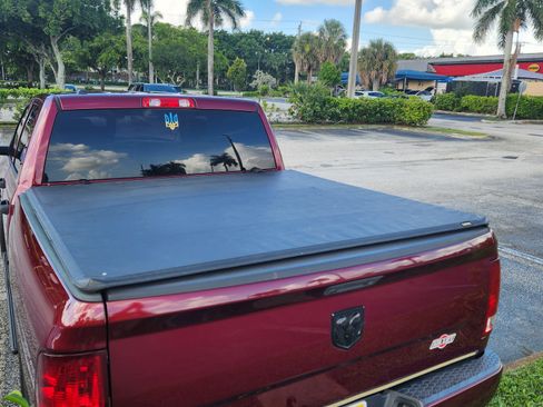 Used 2017 RAM 1500 Express w/ Express Value Package RWD image 6