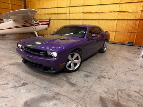 Used 2010 Dodge Challenger SRT8 w/ SRT Option Group II image 1